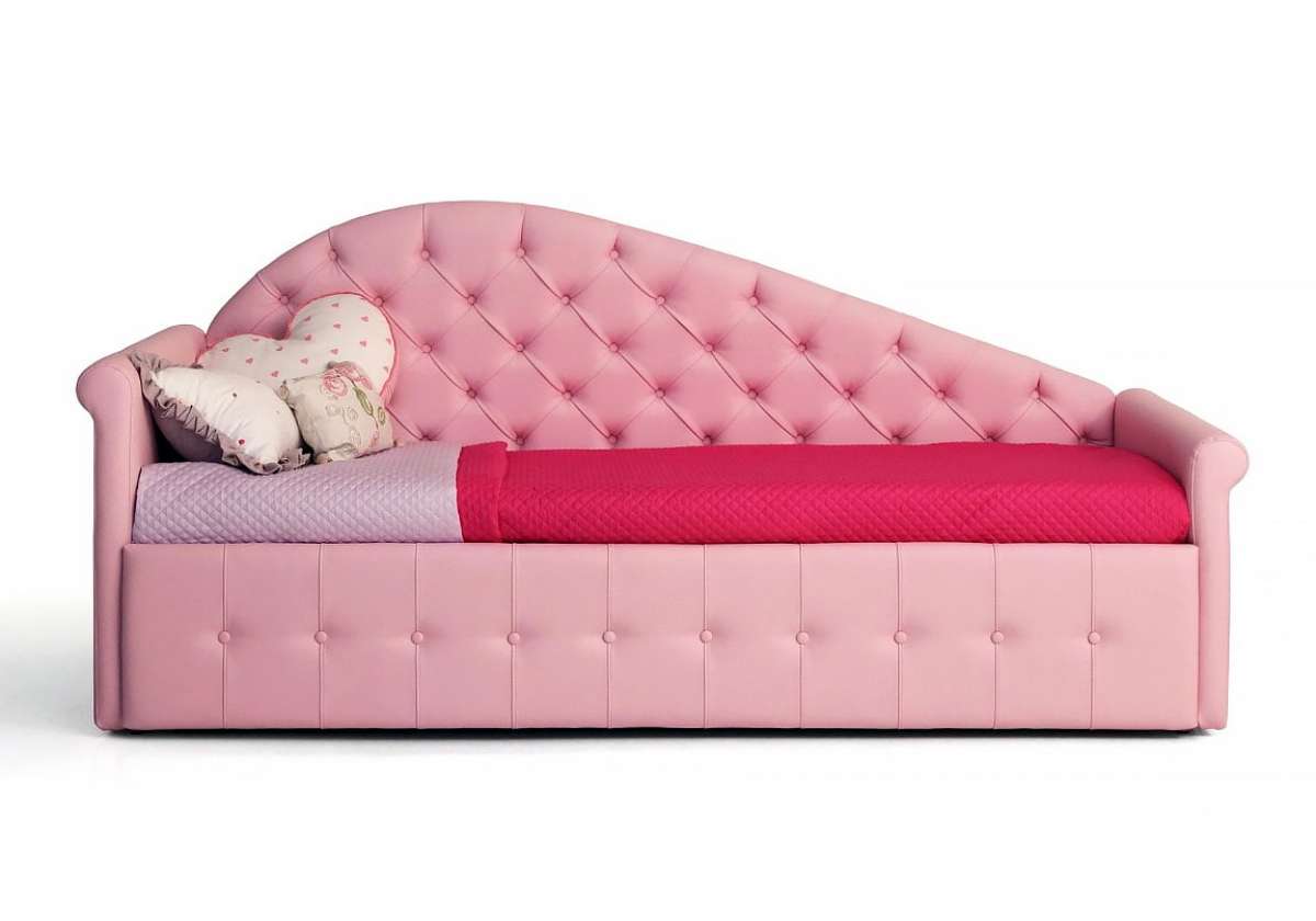 кровать или диван для девочки подростка